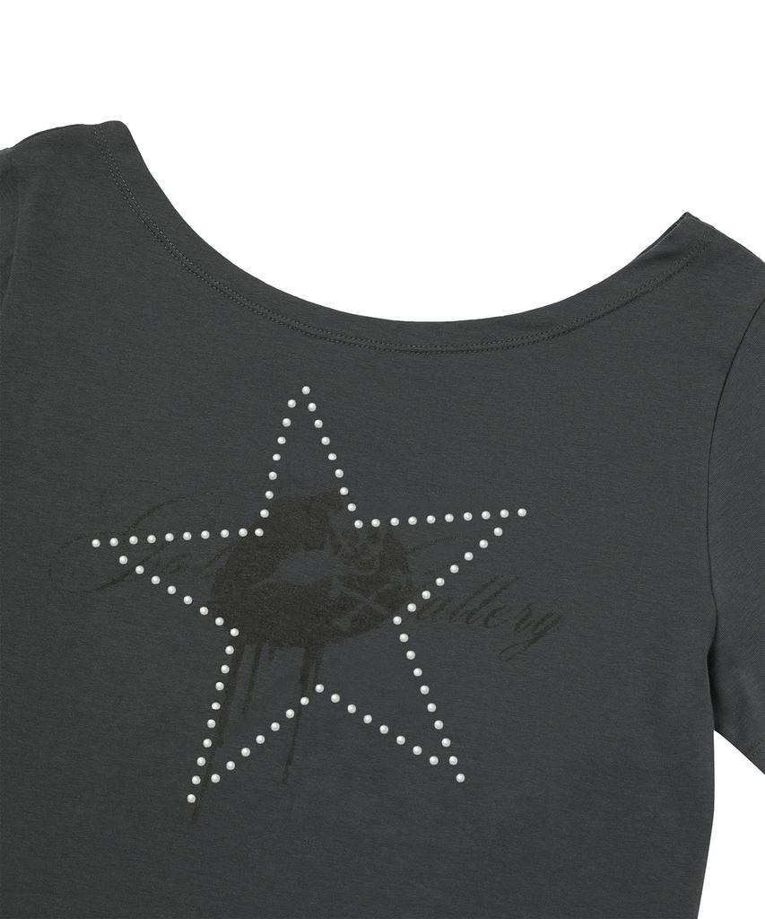 Garter Gallery Kiss Star Off Shoulder T-Shirts_Charcoal