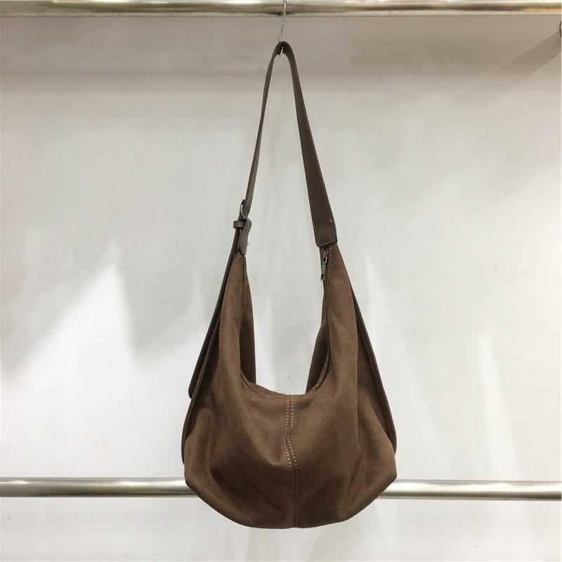 Korean niche design large-capacity bag 2025 new retro casual shoulder messenger bag fashion tote bag women