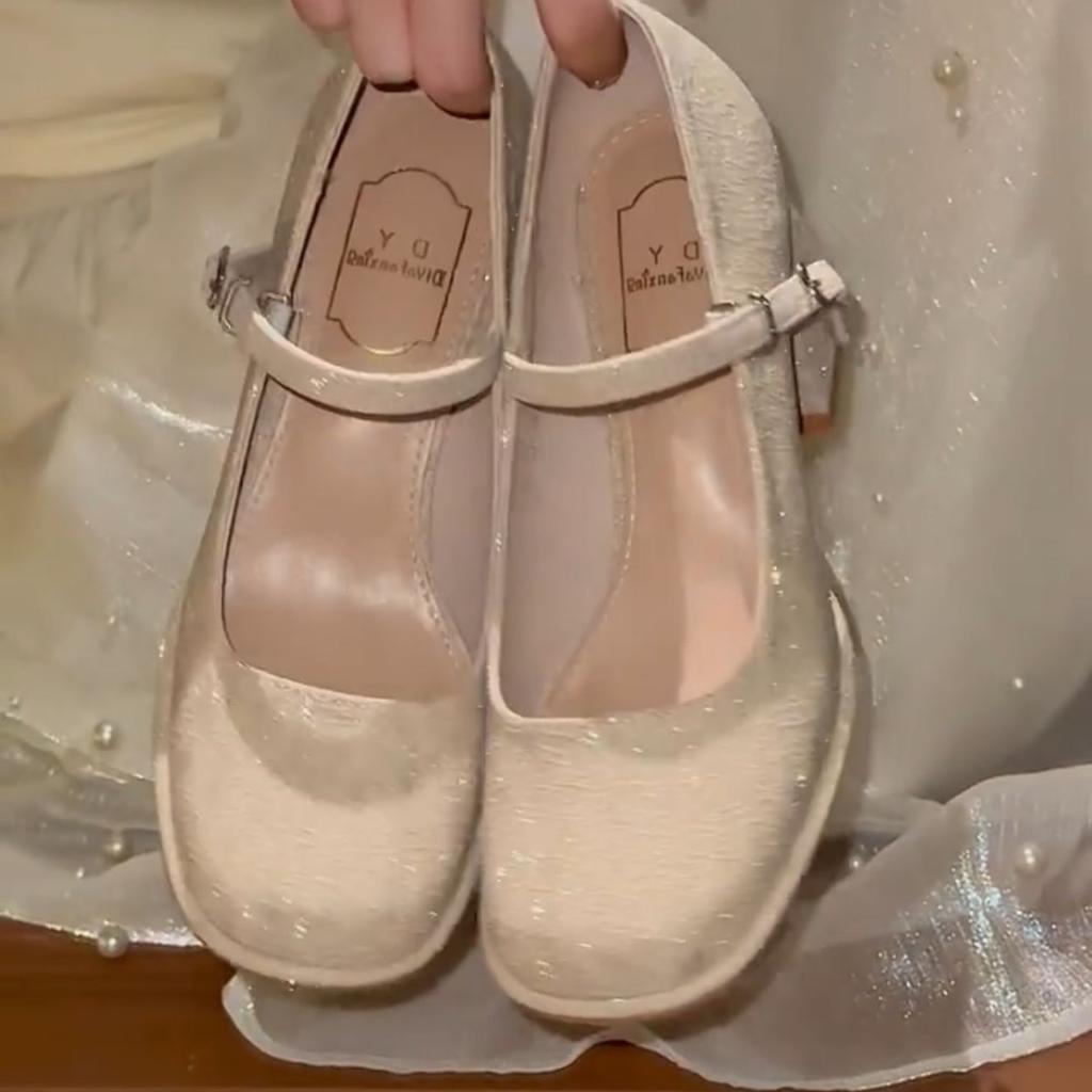 Gentle temperament Mary Jane high heels thick heel design sense late evening wind women with skirt cheongsam round head