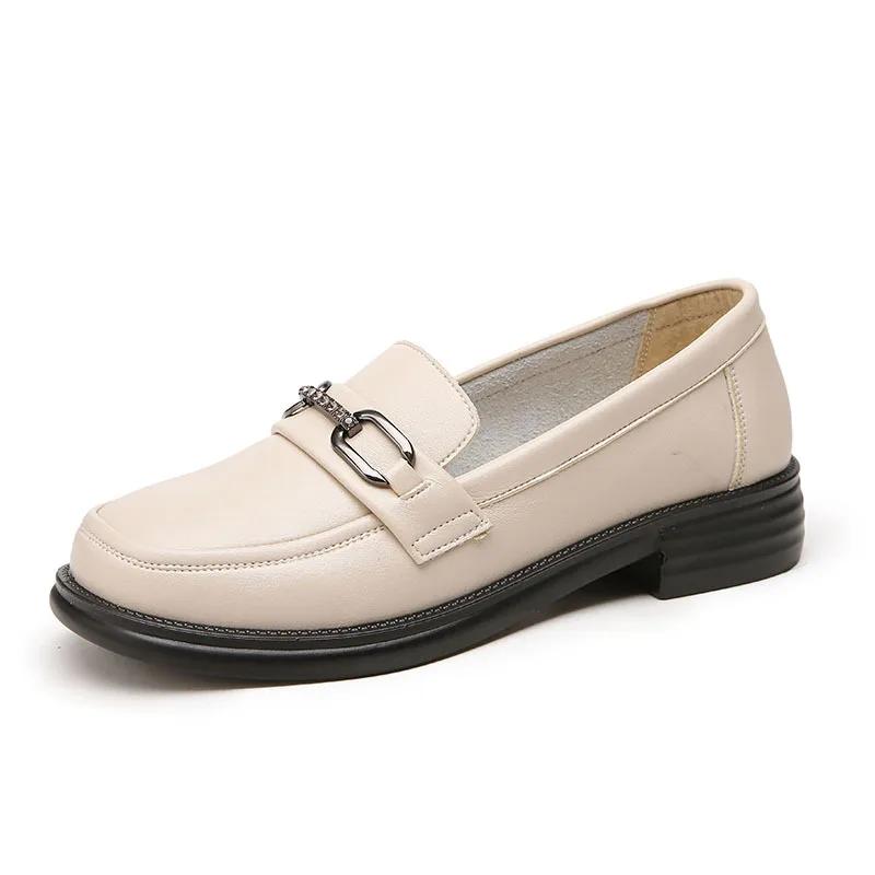 

Модные новые весенне-летние туфли для мамы, удобные туфли на плоской подошве для пожилых, модные женские кожаные туфли на мягкой подошве 41 белый