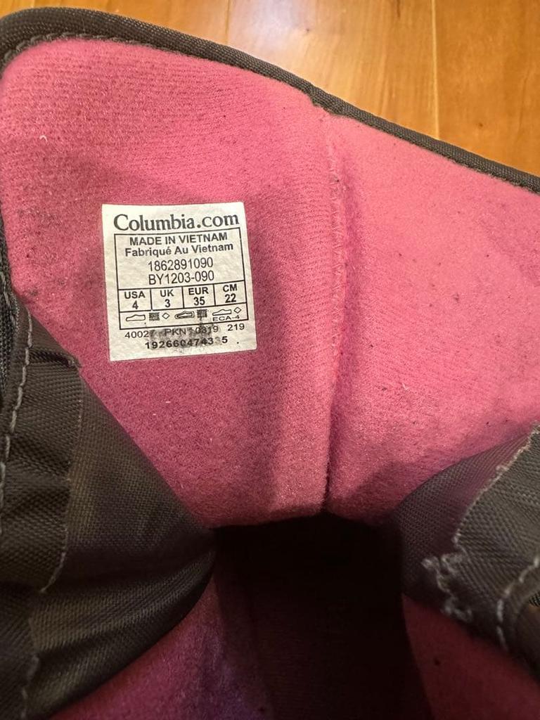 [USED] Columbia Snow Boots Black/Pink 22cm