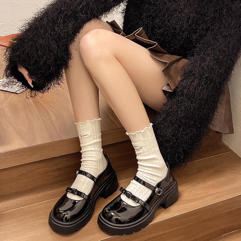 

Women s 2054 spring new college style thick heel thick sole shallow mouth single shoes bow Mori women s small leather shoes 40