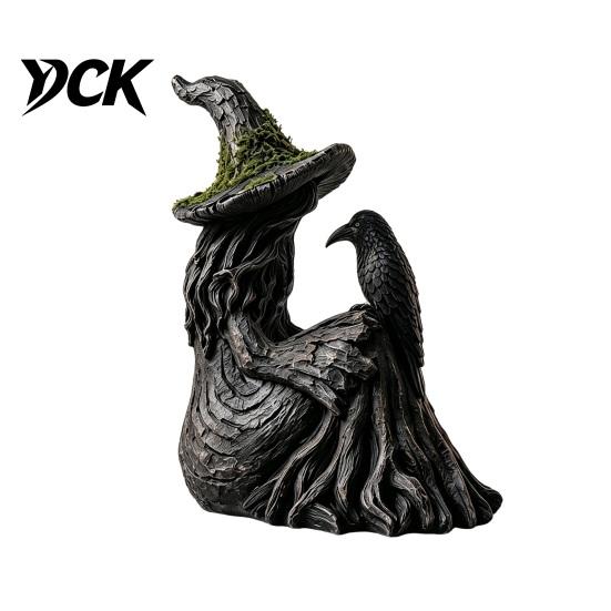 Handmade Dark Fantasy Figurine Luminous Witch & Raven with Mossy Tree Texture, Resin Gothic Halloween Garden Decor Statue LED Light for Home