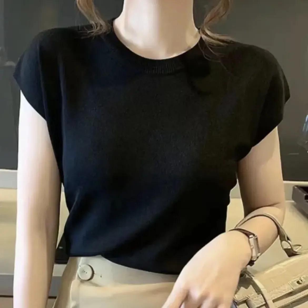 Women s Two-Piece: Ice Silk Short Sleeve Knit Top Stylish Half Skirt - Spring/Summer S 35-40 kg