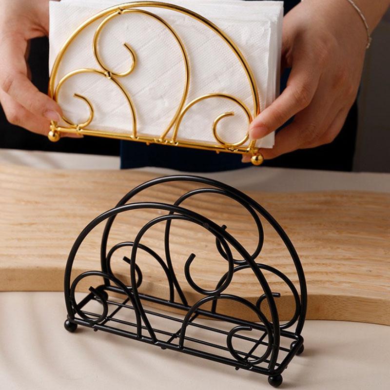 Nordic Cloud-Shaped Napkin Holder 3D Wrought Iron Hollow-Out Tissue Stand for Hotel Restaurant Decor