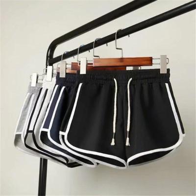 Pantaloncini da yoga estivi da donna a tre quarti: Pantaloni attillati e larghi per la corsa, il pigiama e gli studenti