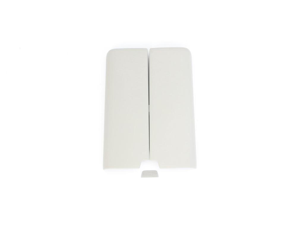 Interior Trim Kit for Voyah Dream Home Models: Armrest Box Sticker & Glossy Console Panel