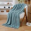 Atmungsaktive nordische Strickdecke Hautfreundliche Nickerchen-Decke Universelle Sofa-Karodecke Hotel