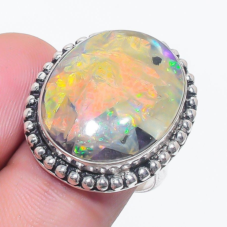 Natural Ethiopian Opal Gemstone 925 Sterling Silver Jewelry Ring Size 7 U1p32