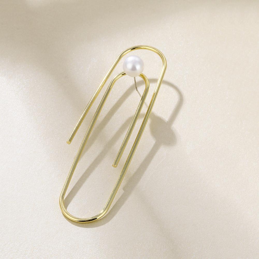 Alloy Chic Upin Earrings With Pearls Fashionforward Statement Accessory Ear