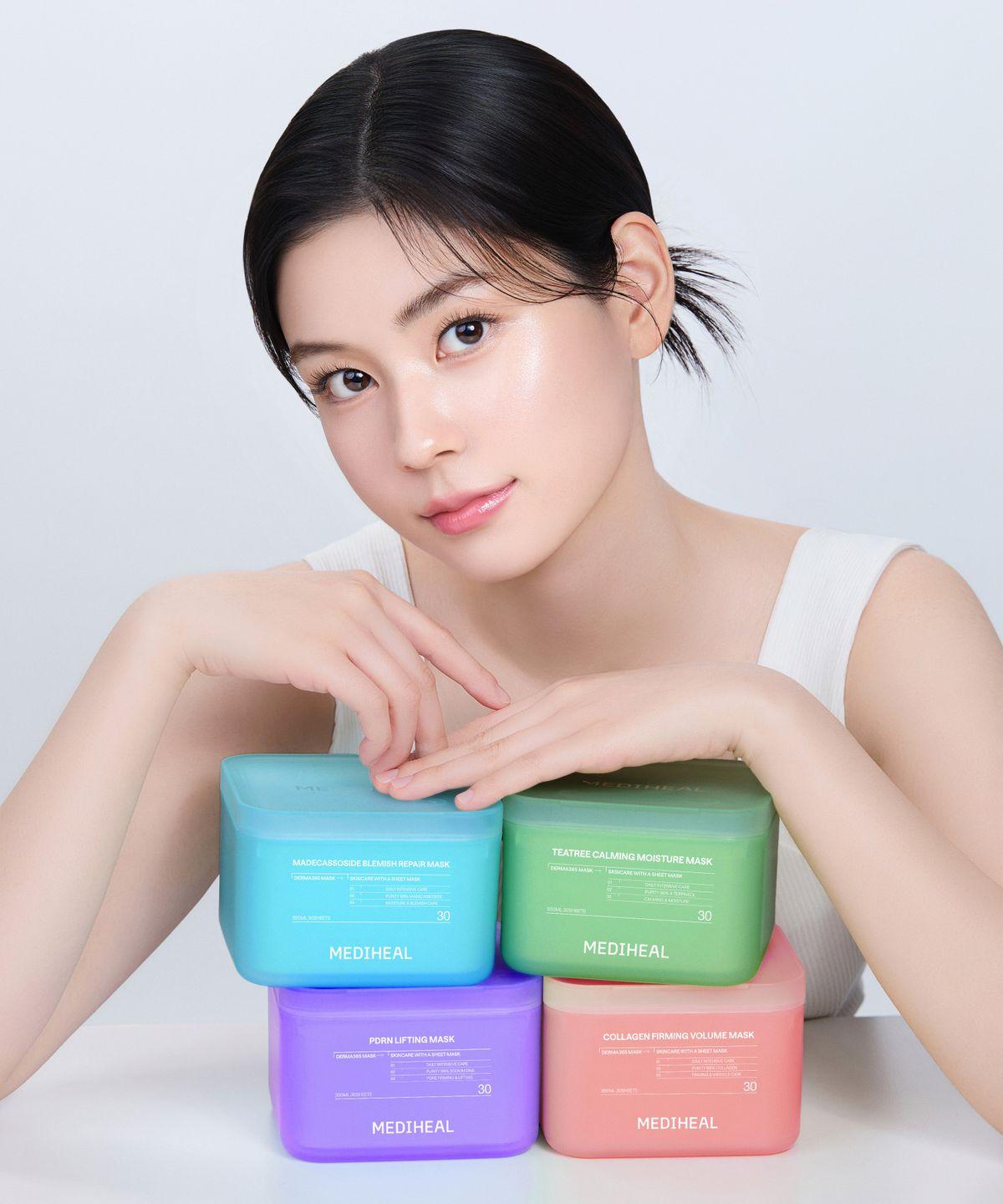 Derma 365 Pull-out Mask Pack 30 Sheets (Select 1 of 4 Types) (Tea Tree/Madecassoside/PDRN/Collagen) collagen