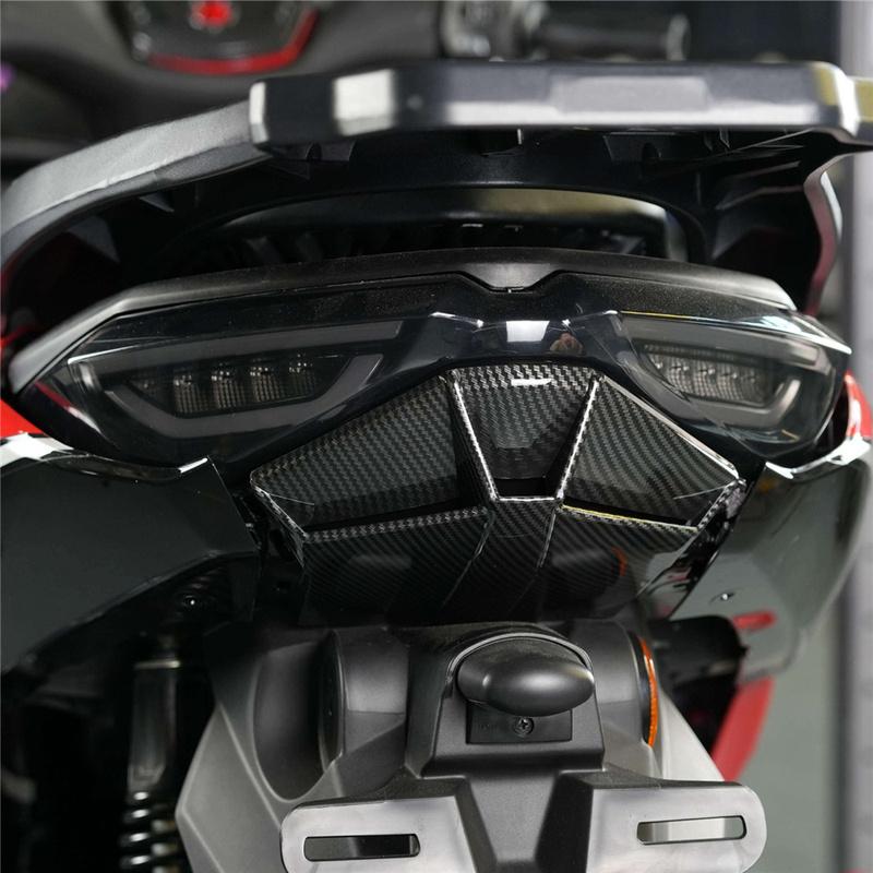 For Yamaha NMAX155 NMAX125 Motorcycle Rear Tail Light Cover Guard Protection Carbon fiber pattern Decorative accessories