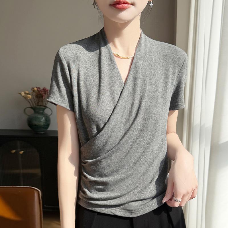 

Summer New Slim-fit and Flattering Versatile Base Layer Top with Crossed V-neck and Pleated Front Shoulder Short-sleeved T-shirt for Women 2XL сірий