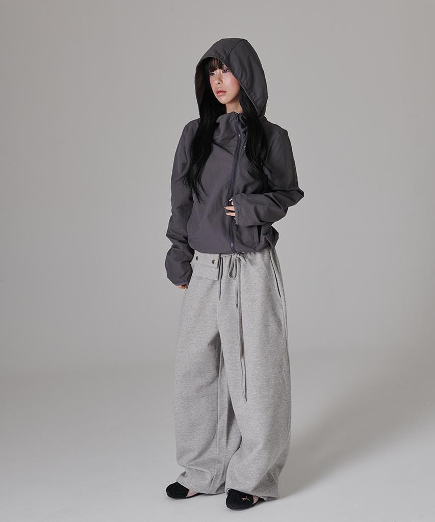 ESCAPEFROM Escf Logo Point High-Neck Windbreaker Charcoal