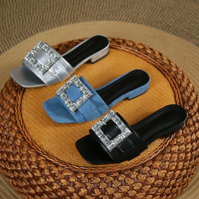 Moda estiva tacco basso ciabatte fresche strass lusso leggero abbigliamento esterno sandali alla moda punta quadrata spot taglia grande spiaggia ciabatte fresche