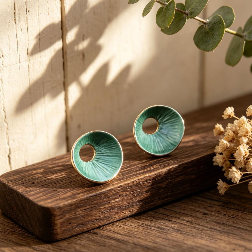 Explosive hollow ring hand-painted enamel color stud earrings, environmentally friendly alloy material, daily versatile personalized earrings