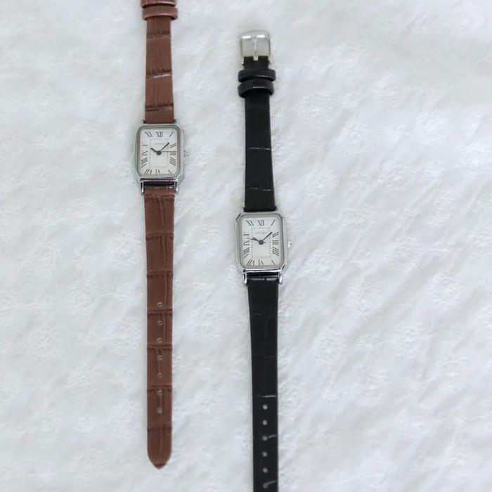 Square Classic Leather Watch - Black