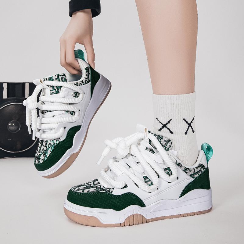 New Couple Style Board Shoes, Student Bread Shoes, Versatile Board Shoes, Cross-border Plus Size Trendy Shoes