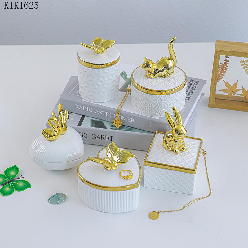 Creative Ceramic Jewelry Storage Jar Electroplating Golden Animal Cover Wedding Candy Gift Box Household Mini Sealed Jar Decor
