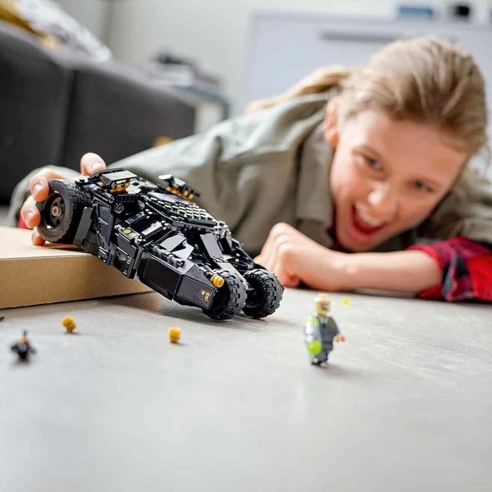 LEGO Super Heroes Batmobile Scarecrow Showdown 76239 Building Toy for Boys Ages 8 and Up