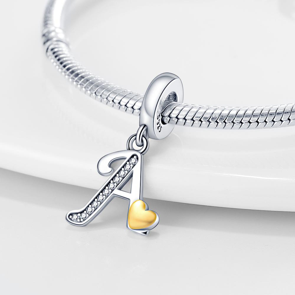 Neue in S925 Sterling Silber 26 Buchstaben Rose Gold überzogene Liebe Herz Charme für Armband DIY Schmuck für Frauen heißer Verkauf