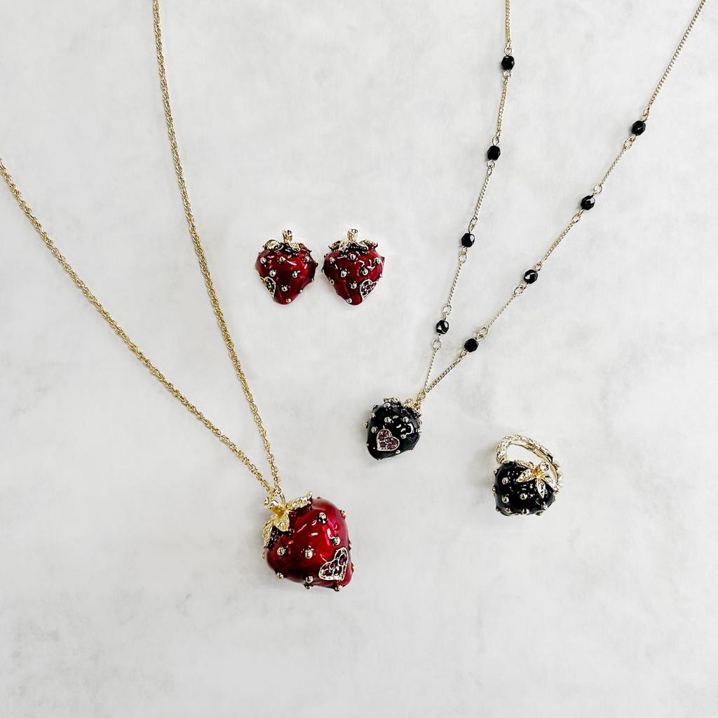 Strawberry Motif Necklace SAMN199750XD [Anna Sui]