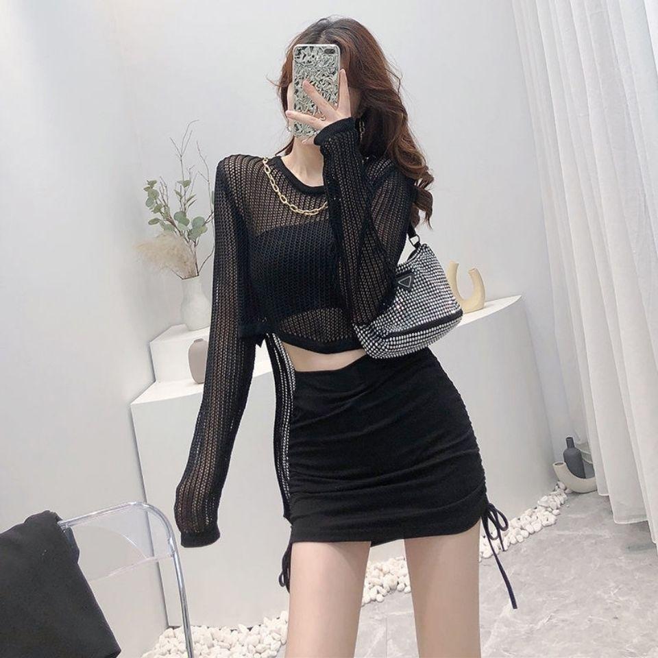 

Женский свободный топ с длинными рукавами и тонким нерегулярным солнцезащитным кремом с вырезанным трикотажным чехлом на год L