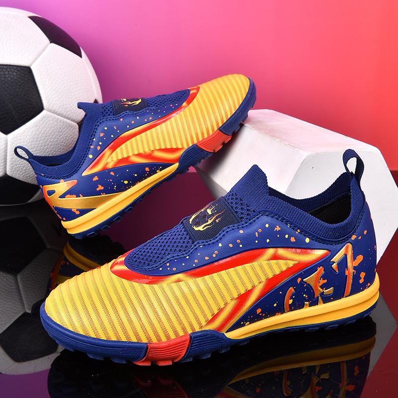 Student Professional men's soccer shoes with TF broken nails, wear-resistant and anti slip, providing super strong grip