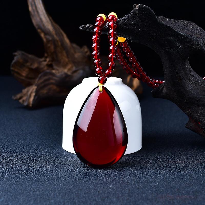 Yellow Beeswax Sweater Necklace Water Drop Flowers Gourd Leaves Amber Pendant Necklace Handicraft National Style Pendant