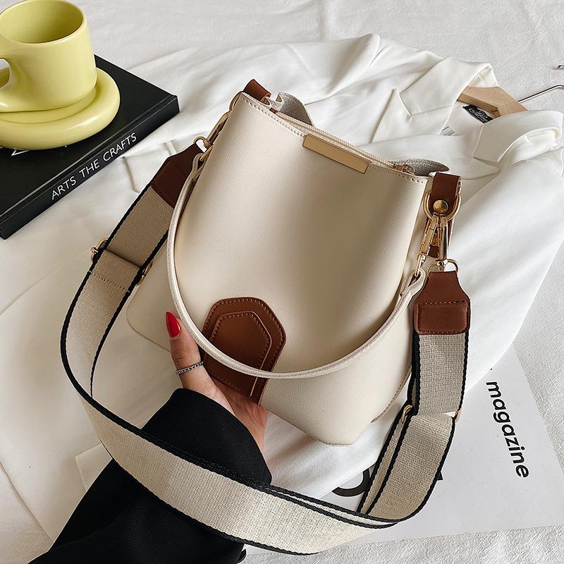 Осень 2025 Корейская ретро сумка-ведро - Высококачественная, трендовая сумка через плечо и на плечо для женщин