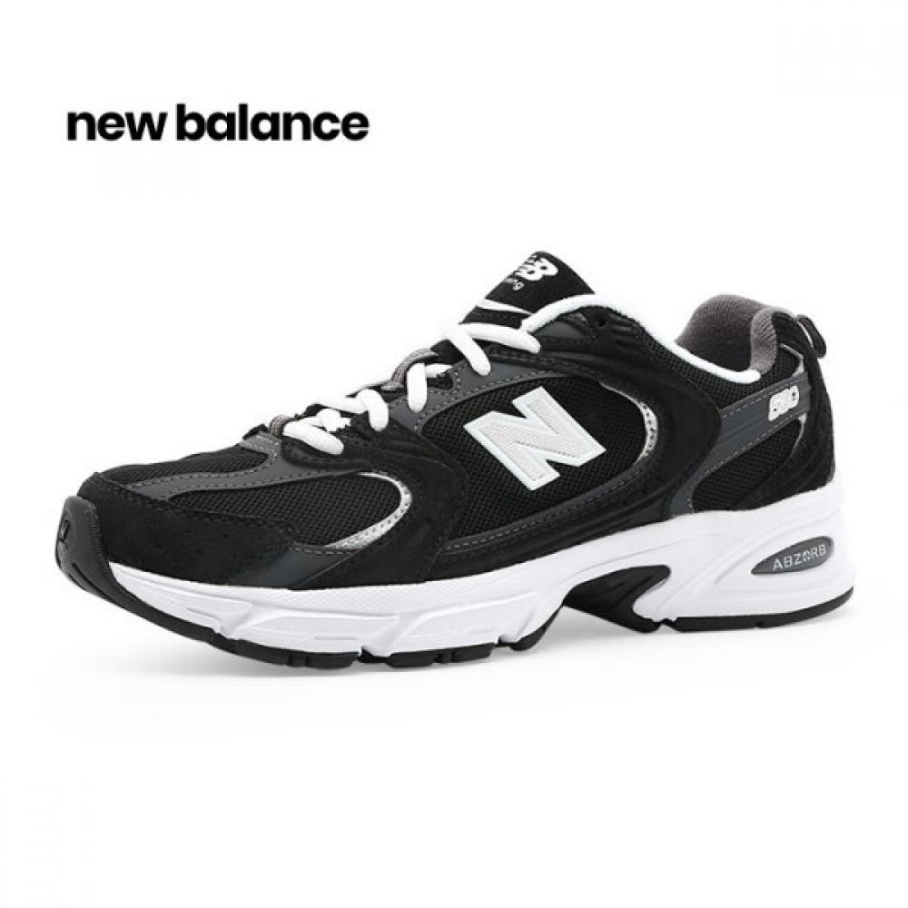 

New Balance Unisex 530 Classic Black Sneaker Sneaker Mr530cc 230US5