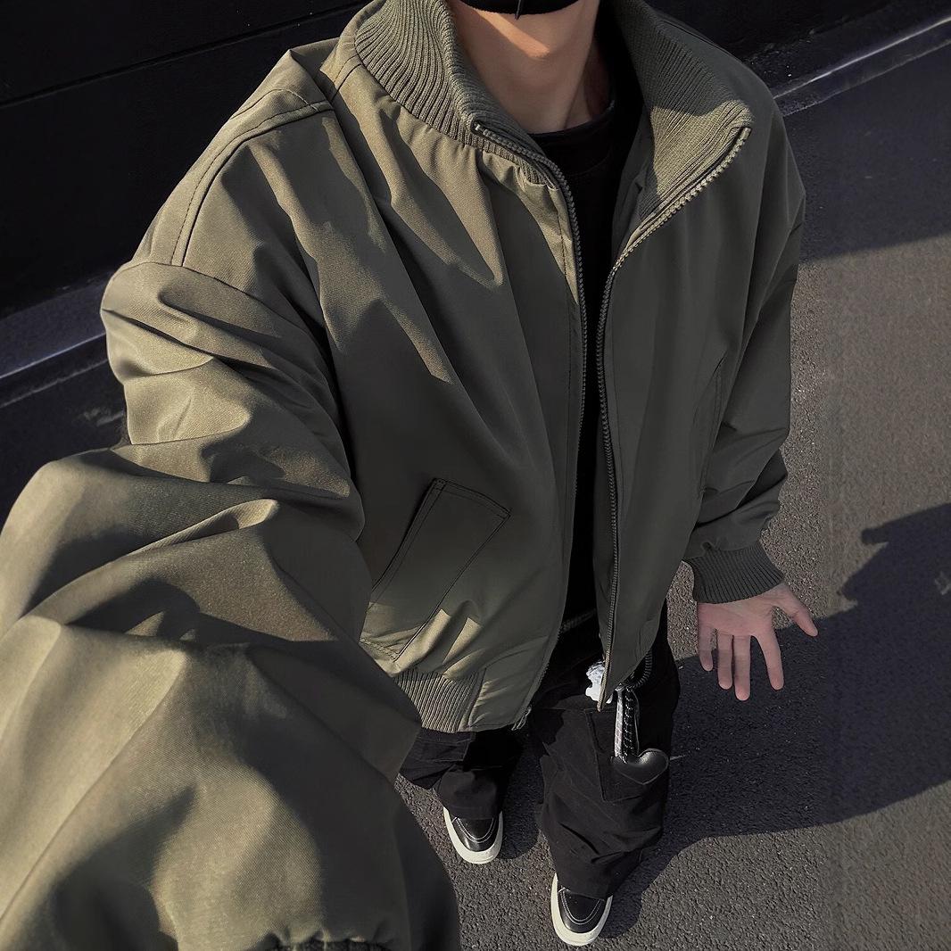 

Men s Army Green Short Flight Jacket - Loose Fit Baseball Style with Stand-Up Collar L чорний