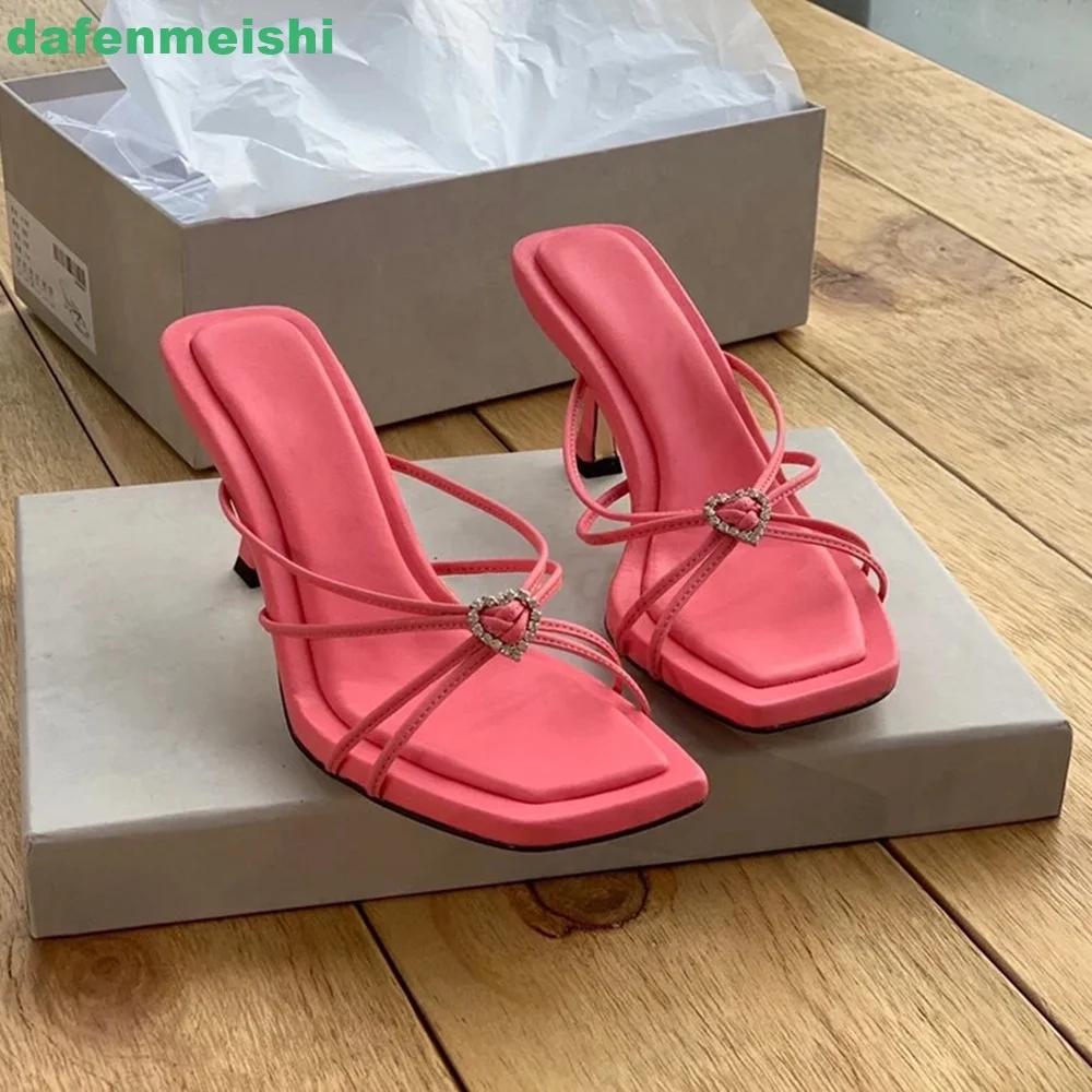 Fashion Heart-Shaped Crystal Square-Toe Sandals 2025 New Summer Open-Toe Stiletto Heels Thin Straps Slip On Slippers White/pink Sandals