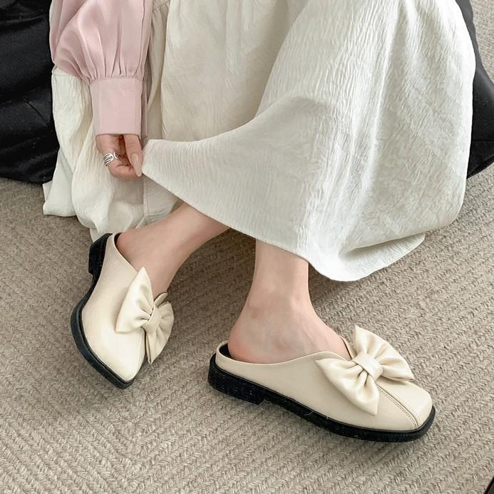 Fashion Temperament White Retro Bow Flat-bottomed Bag Head Slippers Women's Summer 2025 New Non-slip Mary Jane Half Drag