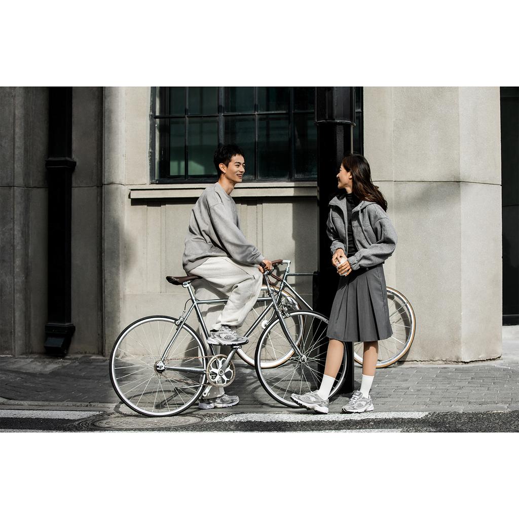 New Balance 725 Grey Sneakers ML725P