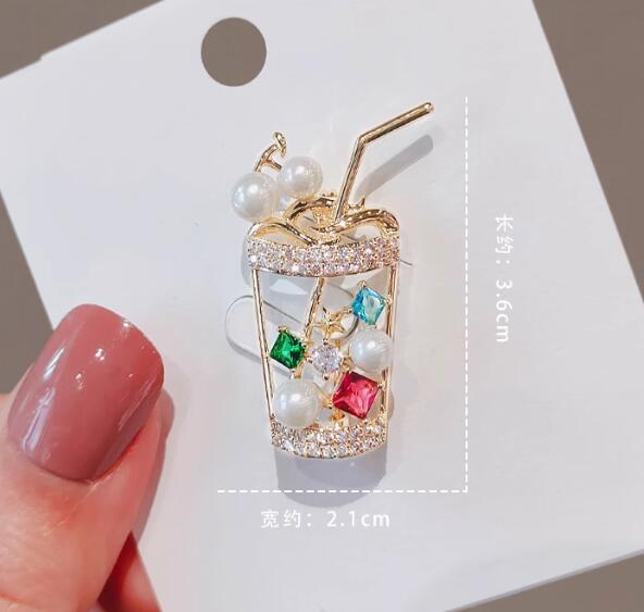 

Милые броши в виде напитков для женщин, унисекс, стразы, жемчуг, чашка сока и соломинка, повседневные броши-булавки, подарки