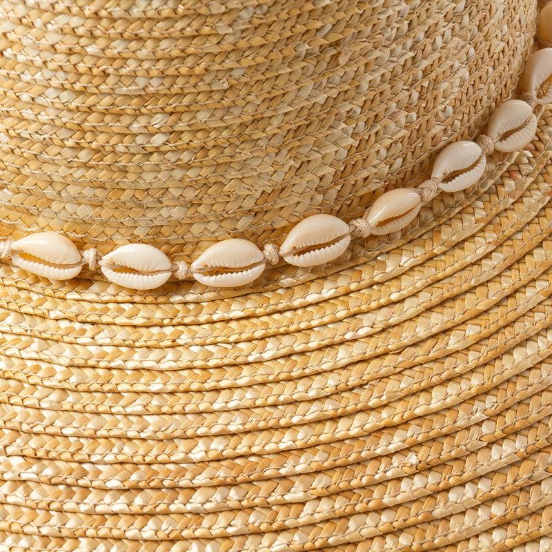 Hhp Ins Letní Ručně Pletený Slaměný Klobouk s Širokou Krempou Ozdobený Mušlemi a Provázkem Dámský Plážový Klobouk pro Volný Čas Sluneční Klobouk Velkoobchod