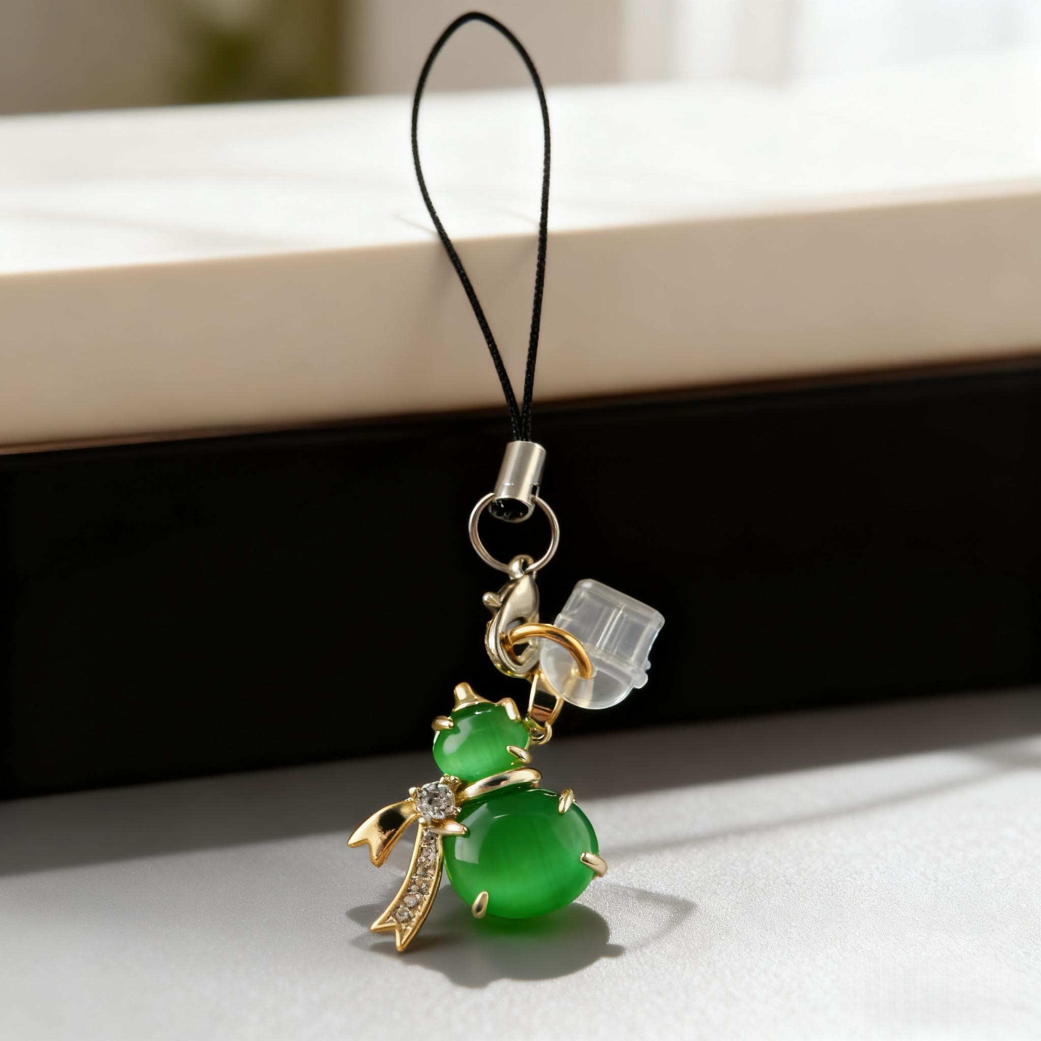 

1 Piece Zirconia Crystal Gourd-Shaped Phone Dust Plug - Cat s Eye Texture with Lanyard Decoration Dustproof Accessory For Type-C