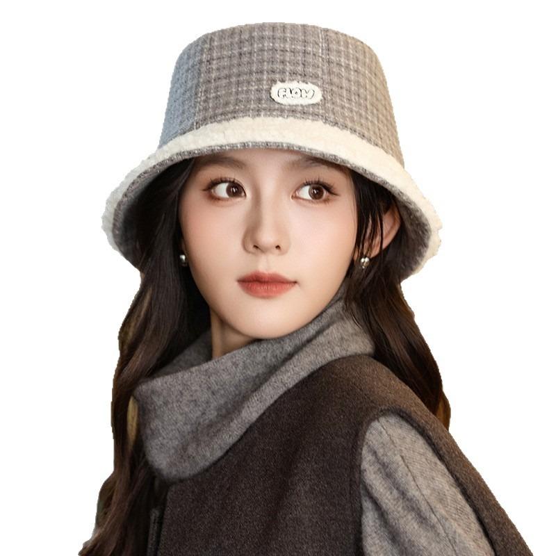 Autumn and Winter Hat Women's Large Brim Showing Face Bucket Hat Plaid Velvet Bucket Hat Versatile Basin Hat