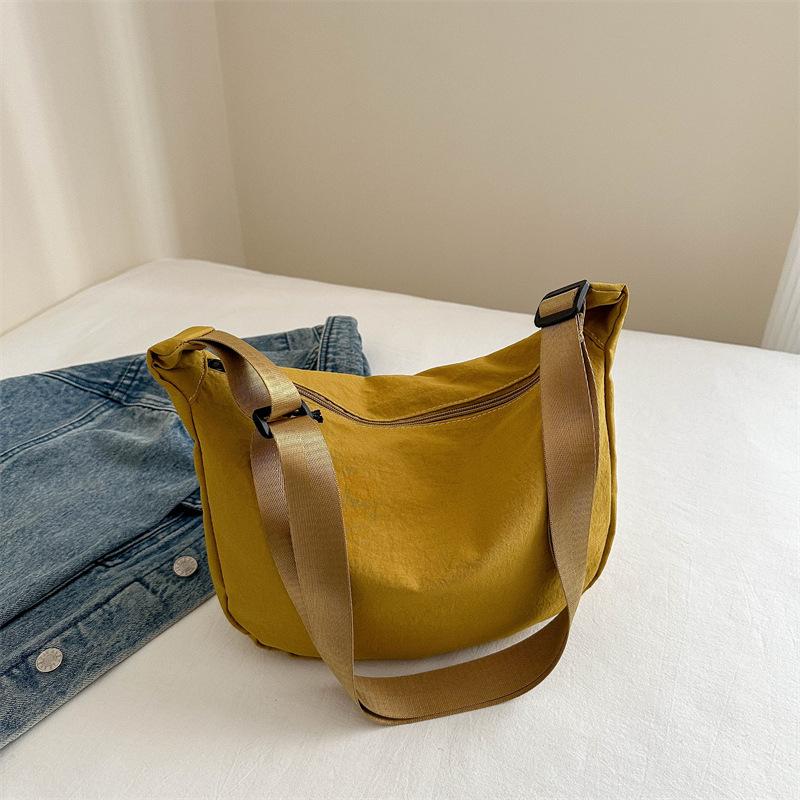 Summer Personalized Bag Crossbody Bag Women's New Fashion Shoulder Bag Large Capacity Crossbody Commuting Toy Bag
