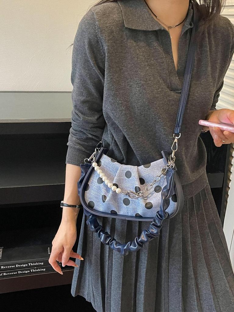 Niche Color Block Polka Dot Dumpling Bag: Trendy 2026 Crossbody for Versatile Women's Fashion and Commute