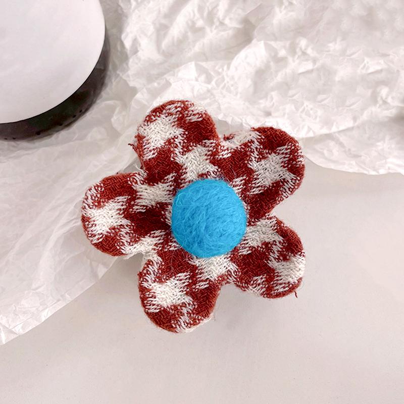 Flower Hair Clip Hair Accessories Woolen Hair Clip Ponytail Cartoon Hair Clip Sweet Felt Gripper Updo