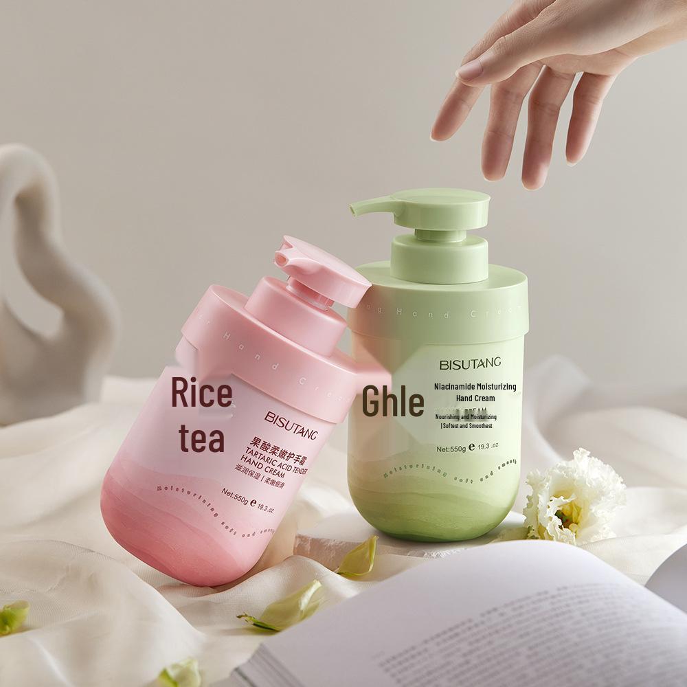 Bisu Tang A/W Hydrating Anti-Cracking Hand Cream - Moisturizing, Non-Greasy for Tender Skin.