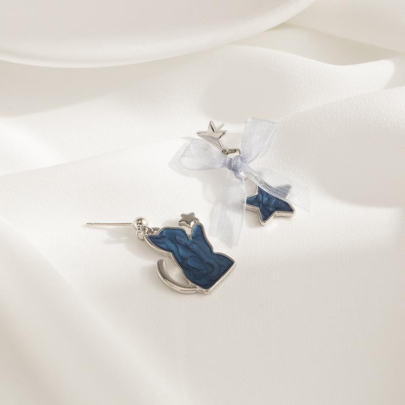 Blue Star Kitten Stud & Clip-On Earrings - Sweet Fairy Style for Non-Pierced Ears