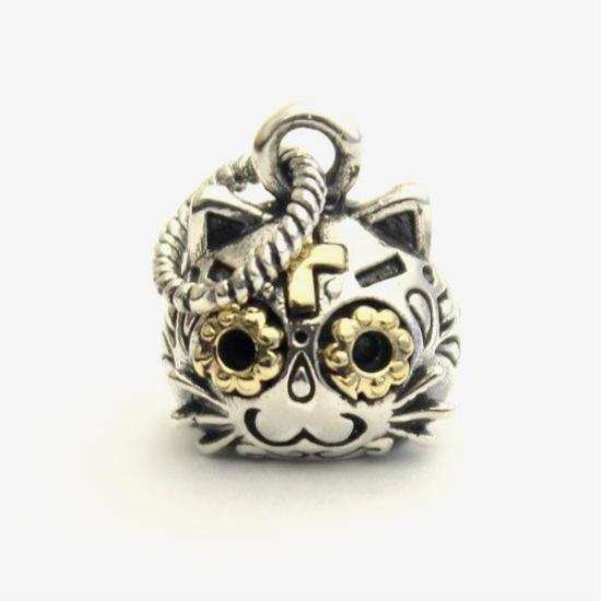 Good Vibrations Mexican Skull Cat Pendant