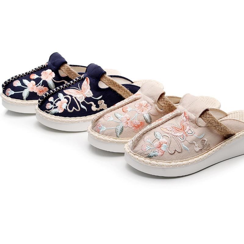 Fashionable Ethnic Style Embroidered Cloth Shoes Hanfu Shoes