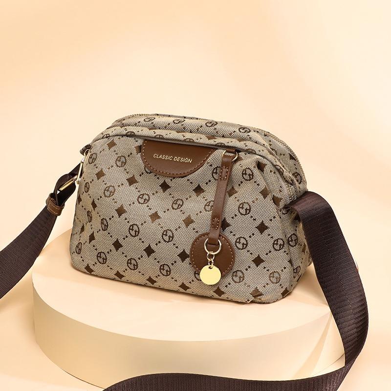 Bag women's new canvas bag messenger bag versatile shoulder small square bag is now popular pillow bag