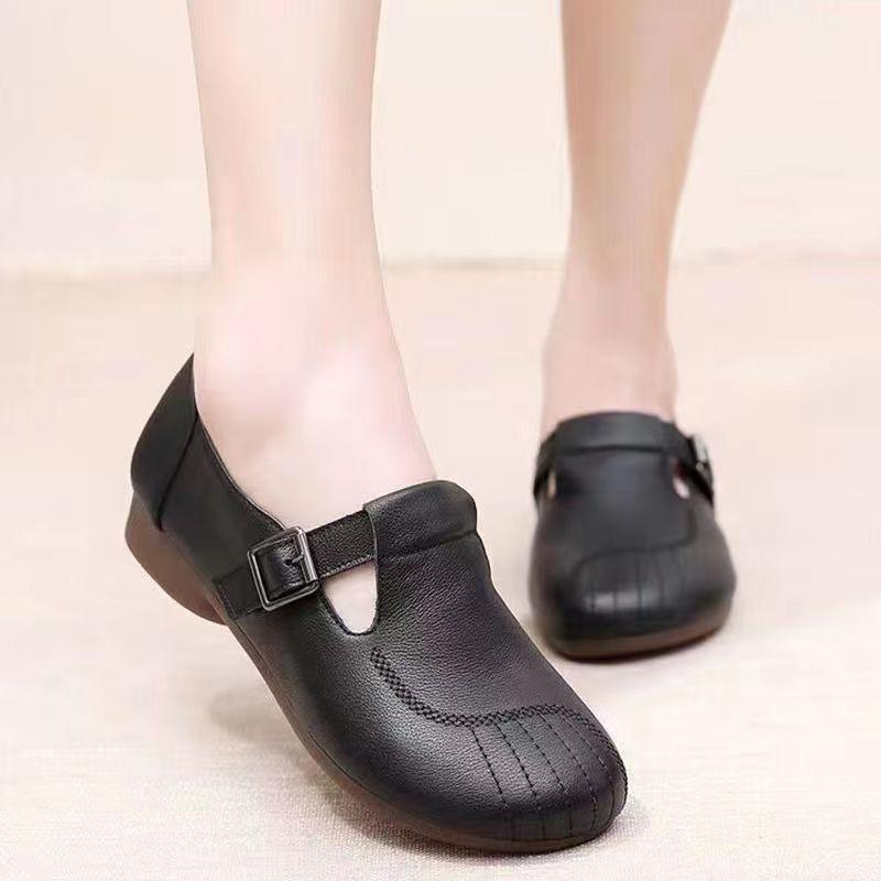 

Round head thick-soled small leather shoes 2025 summer flat-soled retro spot versatile in the elderly mother women s single shoes breathable 41 чорний