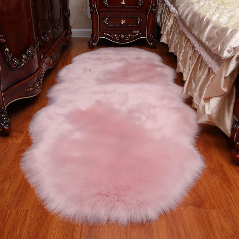 Simple Faux Wool Irregular Bedside Rug for Bedroom and Living Room