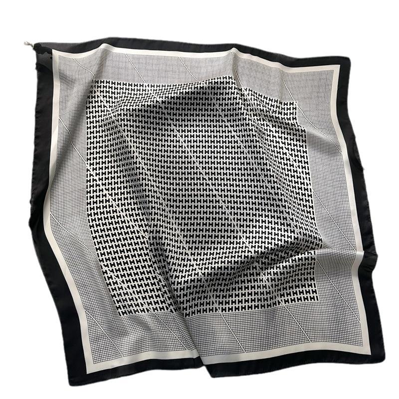 Luxury letter scarf printed silk scarf 71cm plaid small square scarf women's scarf hair tie bag high-end headscarf